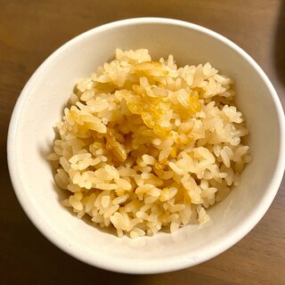 シンプルな炊き込みご飯